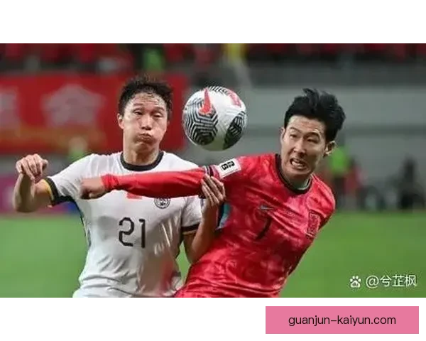 国足备战亚洲杯全力冲刺 新星球员引发球迷热议 国足备战亚洲杯全力冲刺 新星球员引发球迷热议
